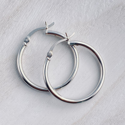 Classic Medium Hoops