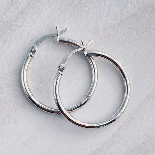 Classic Medium Hoops