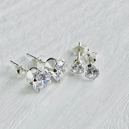 Round Cubic Zirconia Studs