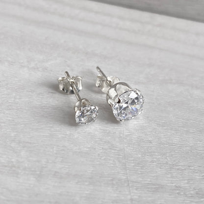 Round Cubic Zirconia Studs